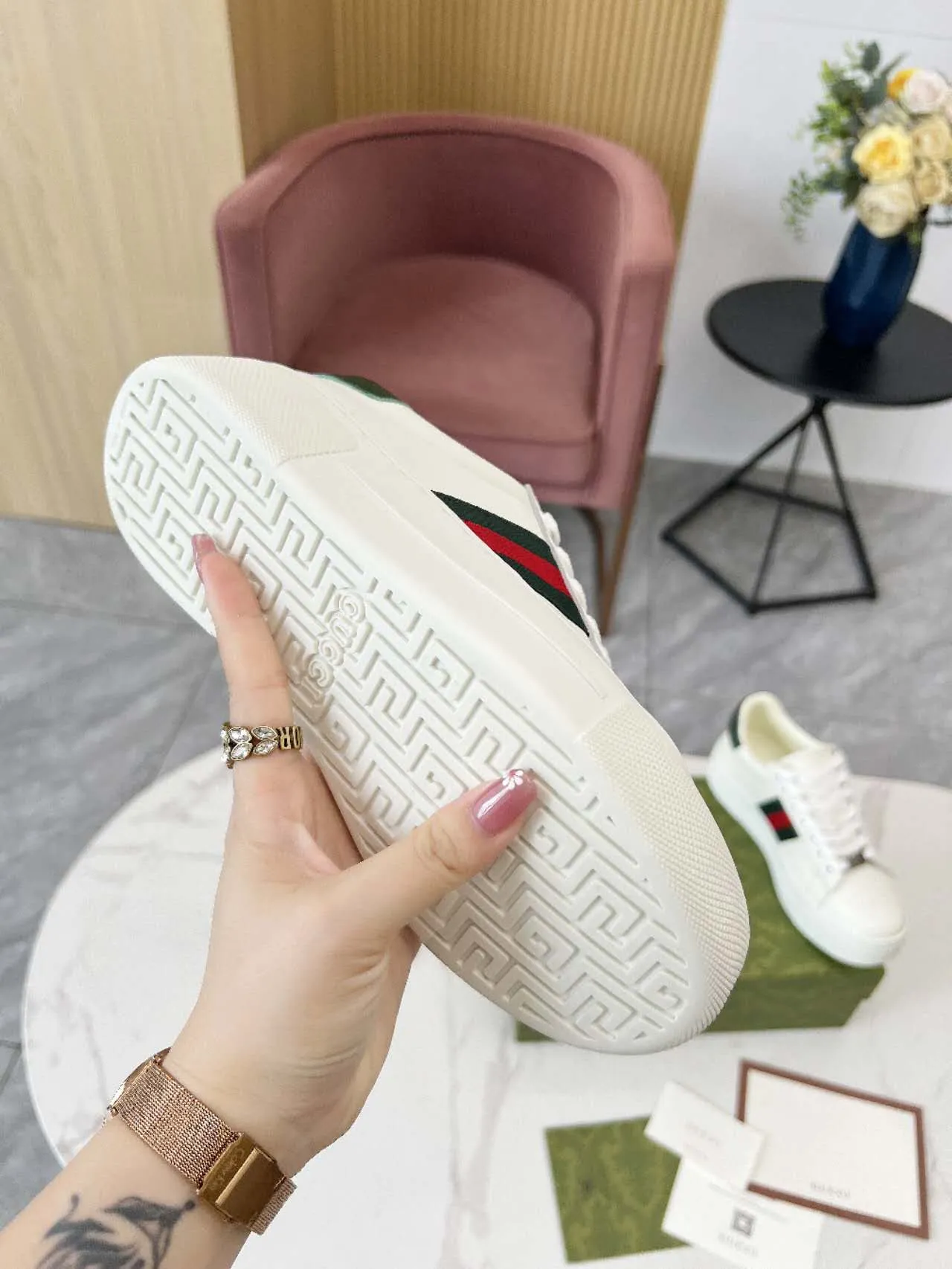 👟👟Ex-factory price 460👟👟 Men's model +10 Gucci/Gucci new thick-soled white shoes. Rubber outsole, fabric: ribbon cowhide, cowhide lining, cowhide feet, 35-45 factory